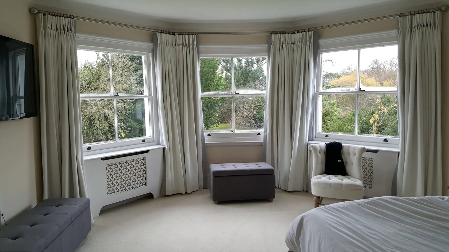 A lovely showroom with a huge choice of fabrics